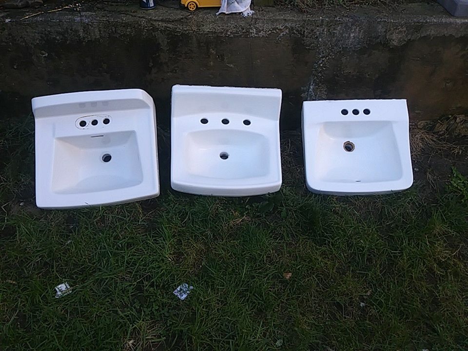 Used     Lot of 3 Porcelain Bathroom Sinks