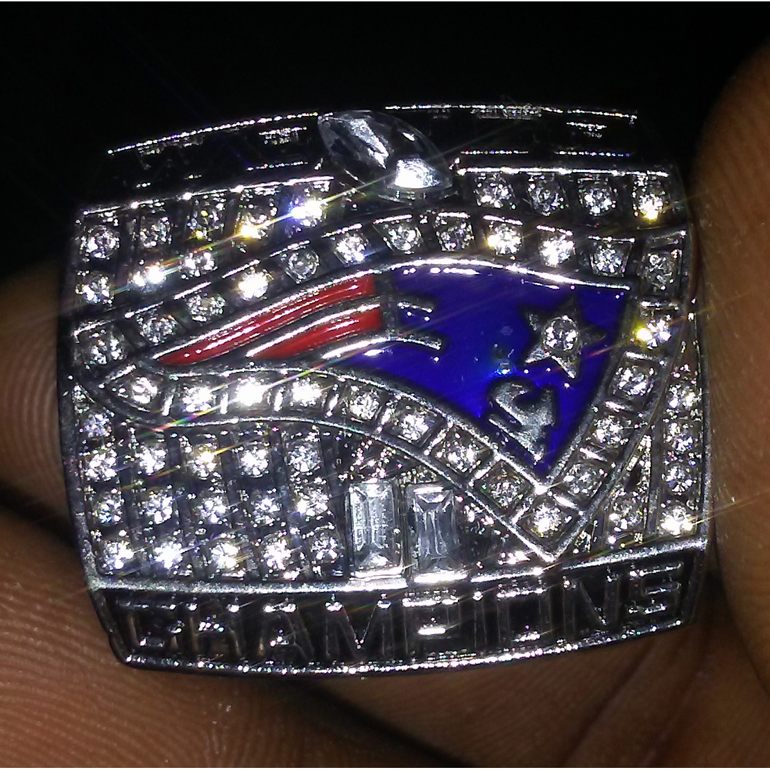 New Mens    New England Patriots Superbowl Ring Replica 1