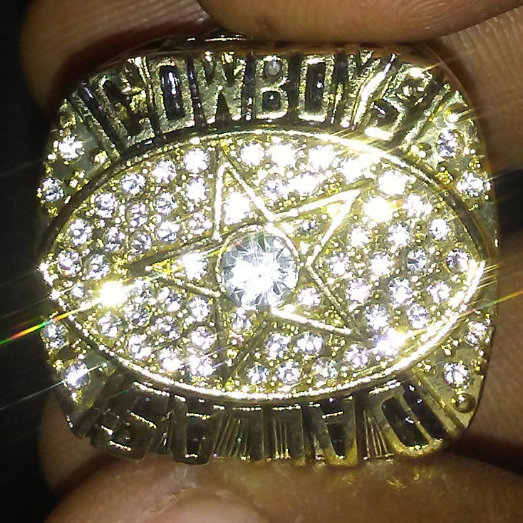 New Mens    Dallas Cowboys Superbowl Ring Replica 1