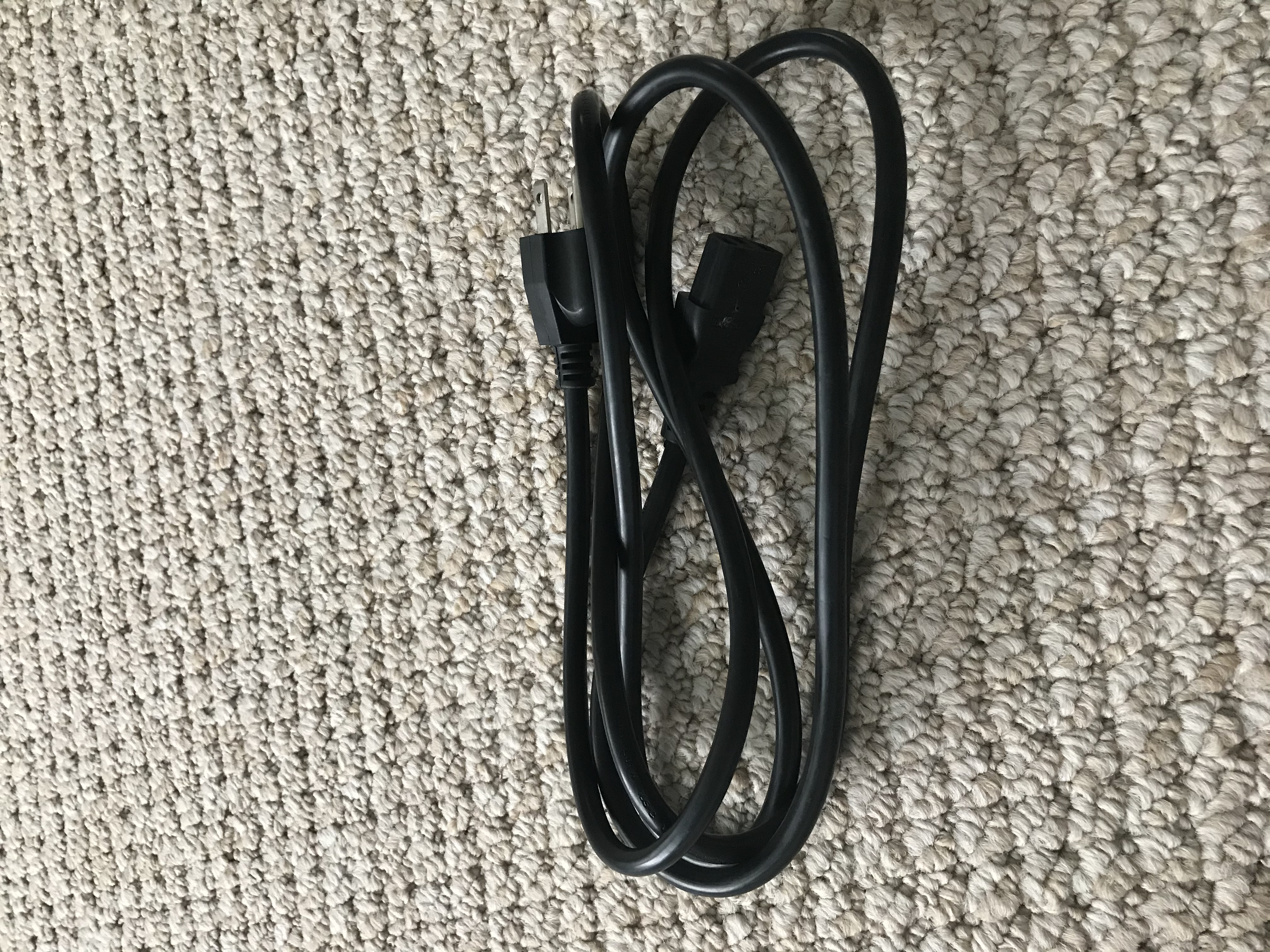Used     Black Computer Power Cable