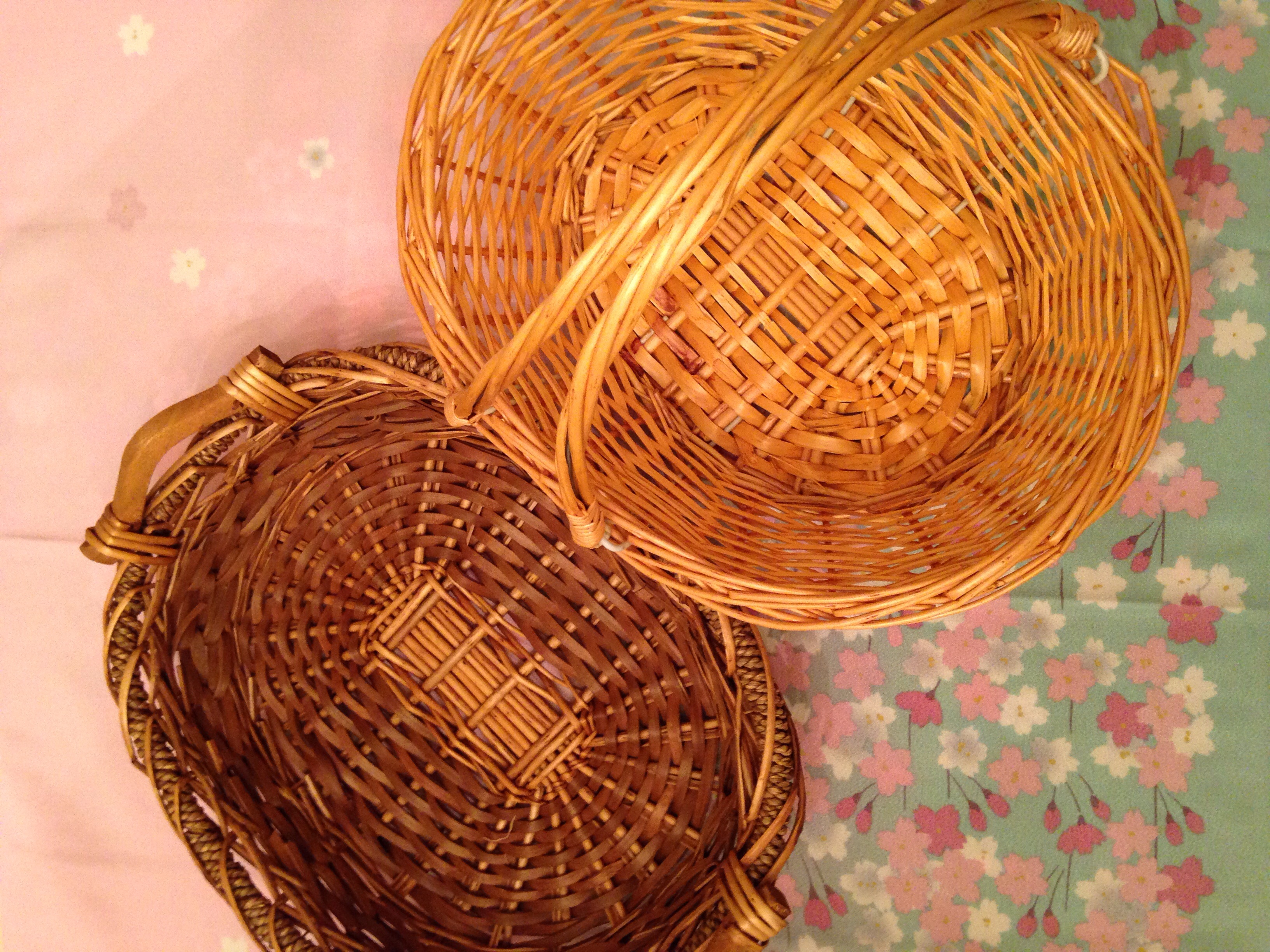 Used     2 Baskets