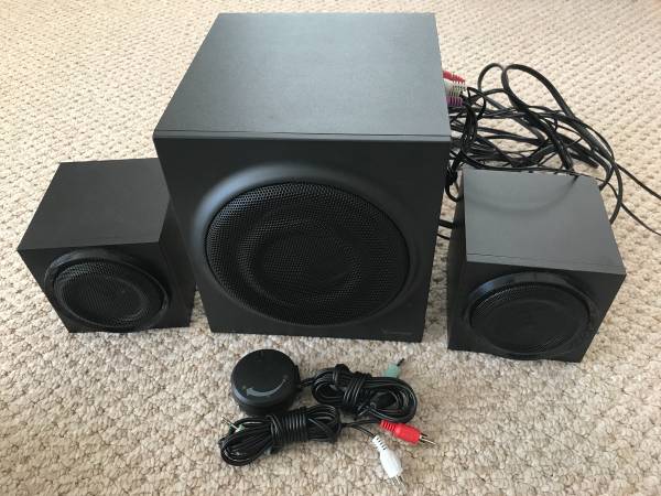 Used     BlackWeb BWA15HO109 2.1 Speaker System, Black - ...