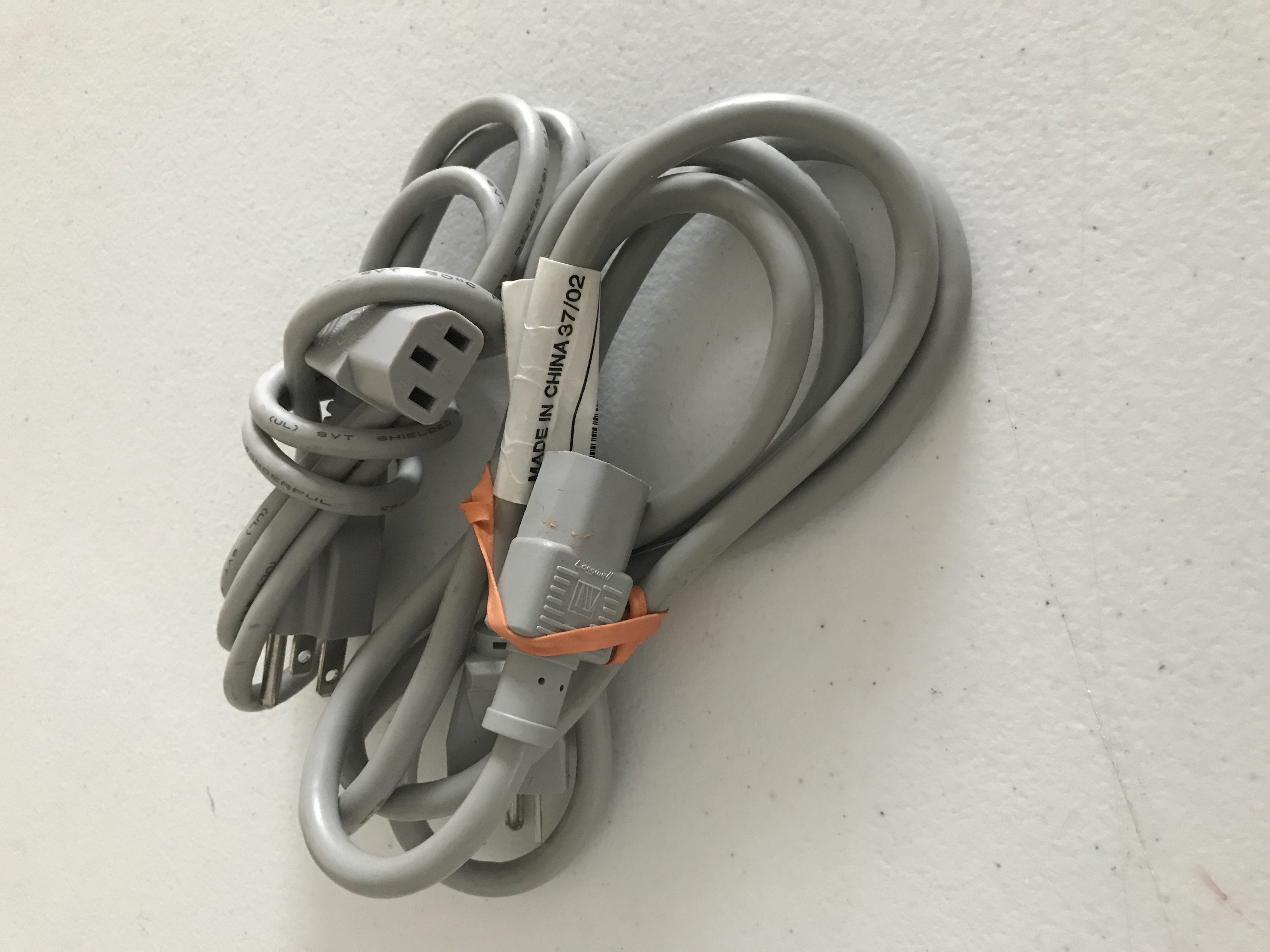 Used     Set of Four Grey Power Cables