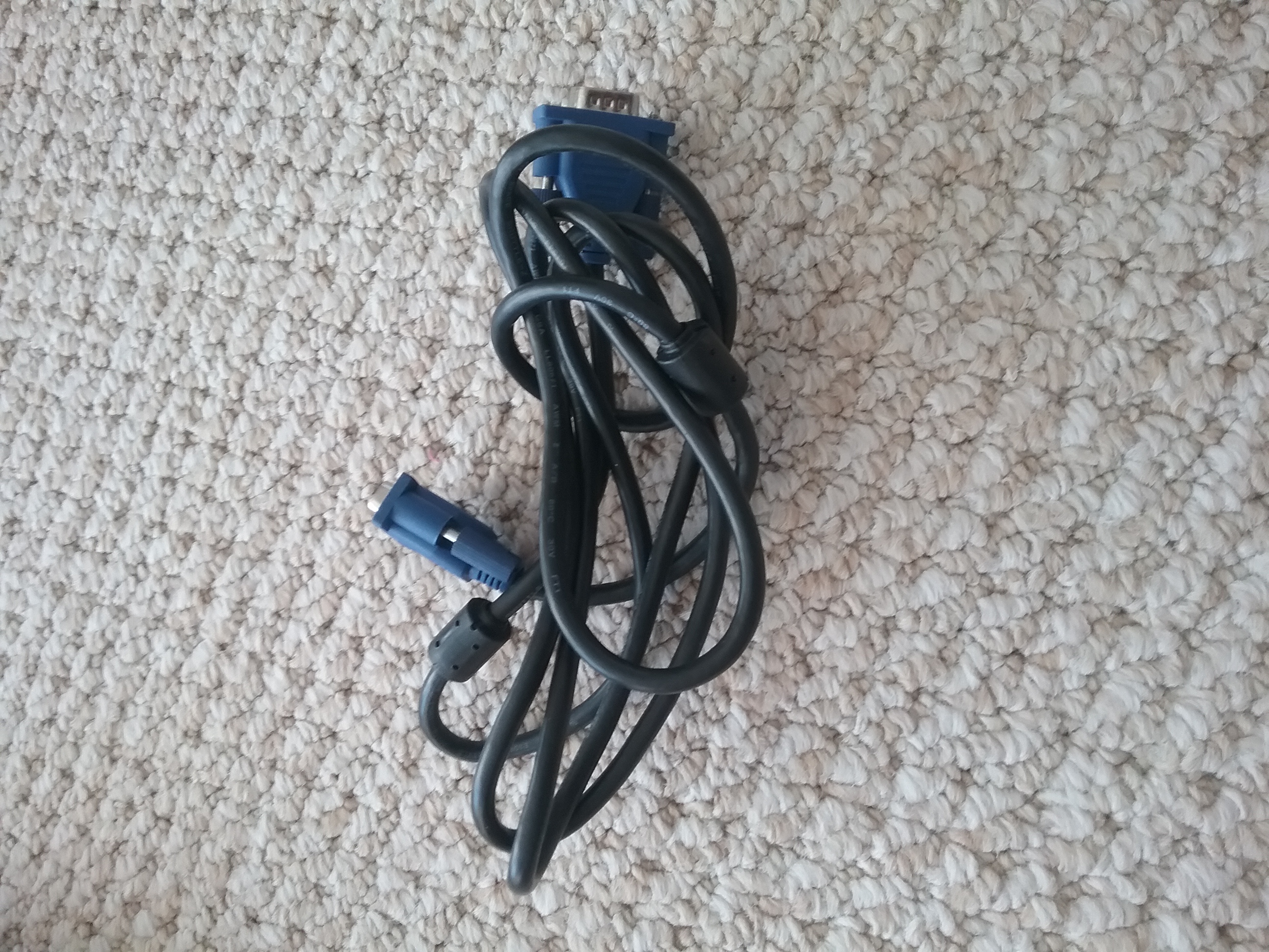 Used     Male to Male PC Cable