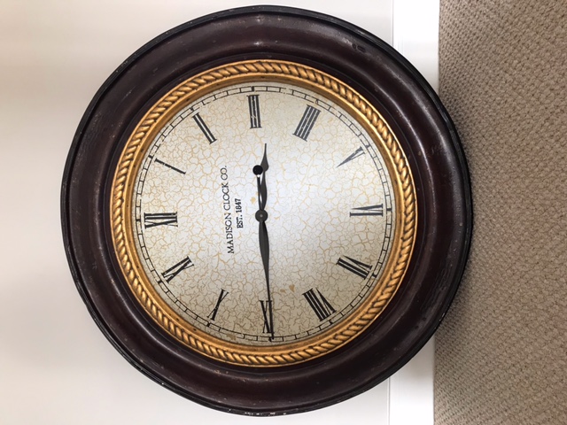 Used     Brown and Gold Madison Clock-Needs Batteries